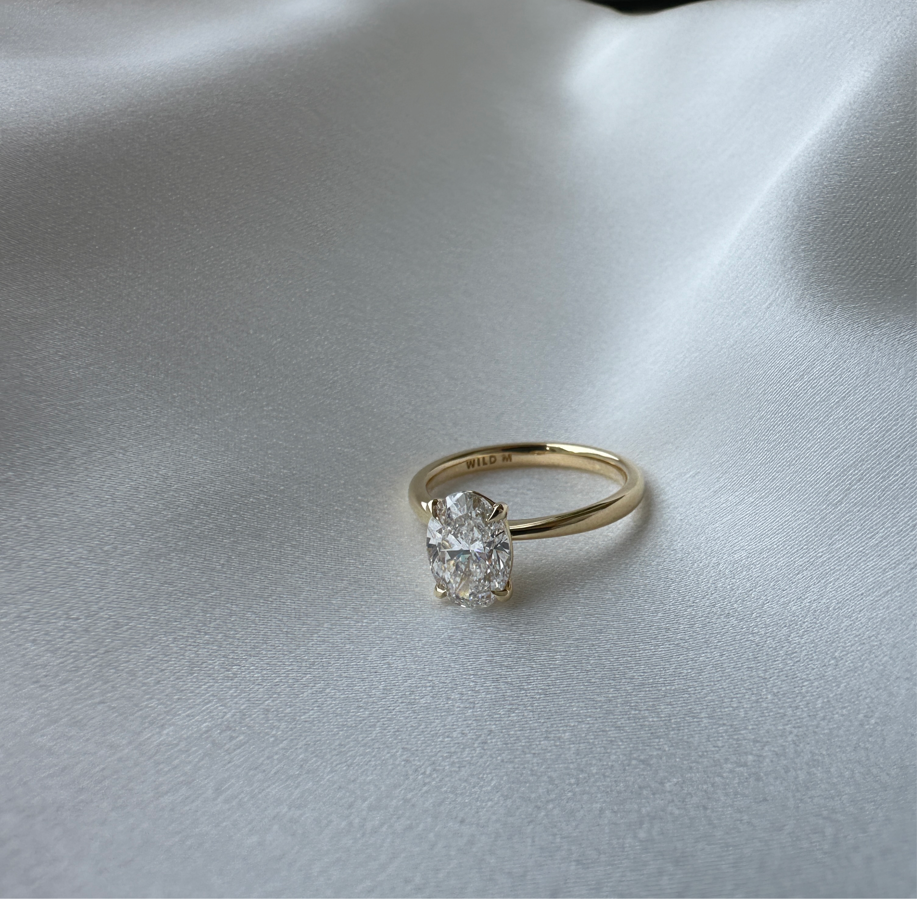 Oval Solitaire Ring | Lab-Grown