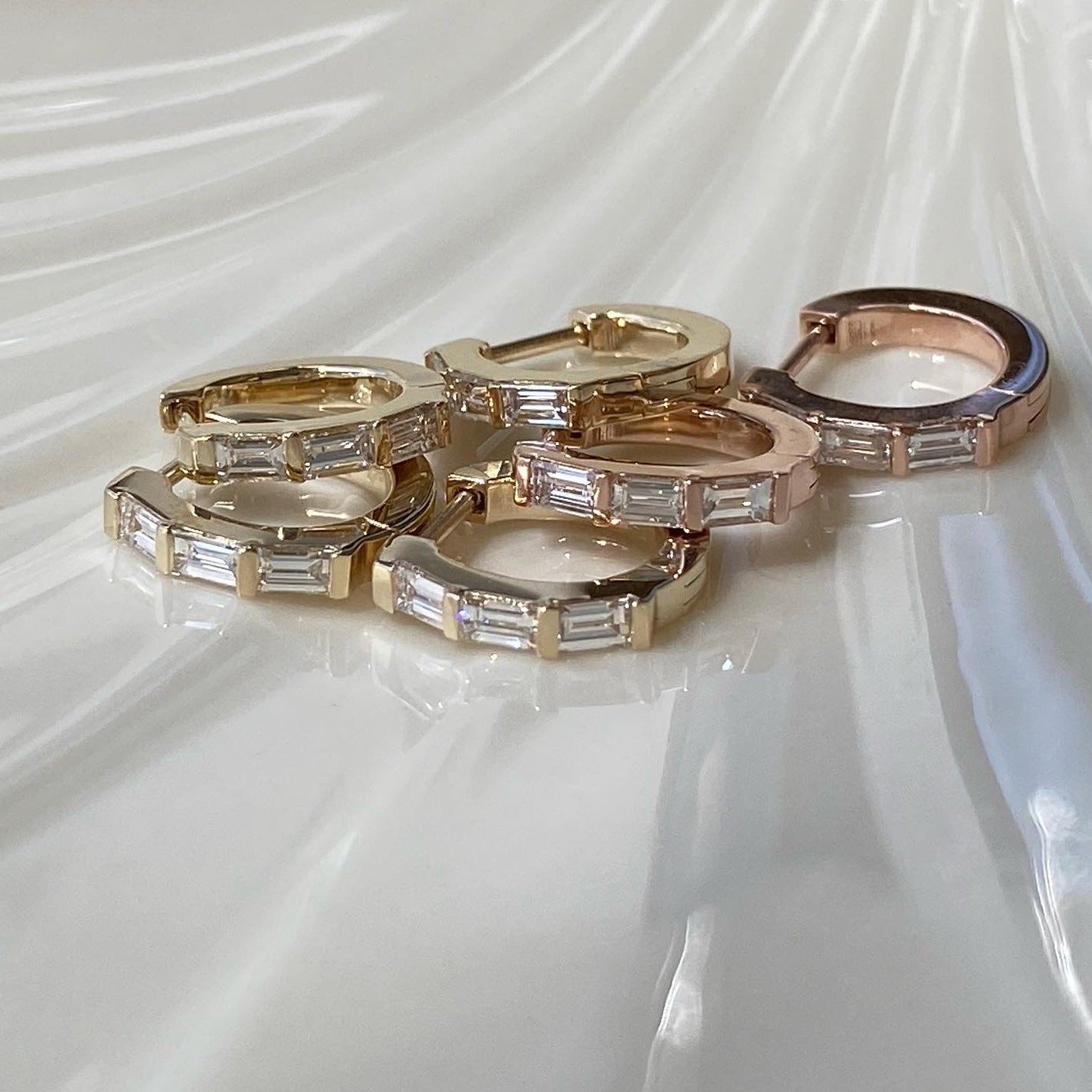BREAKFAST CLUB Small Hoop Earrings