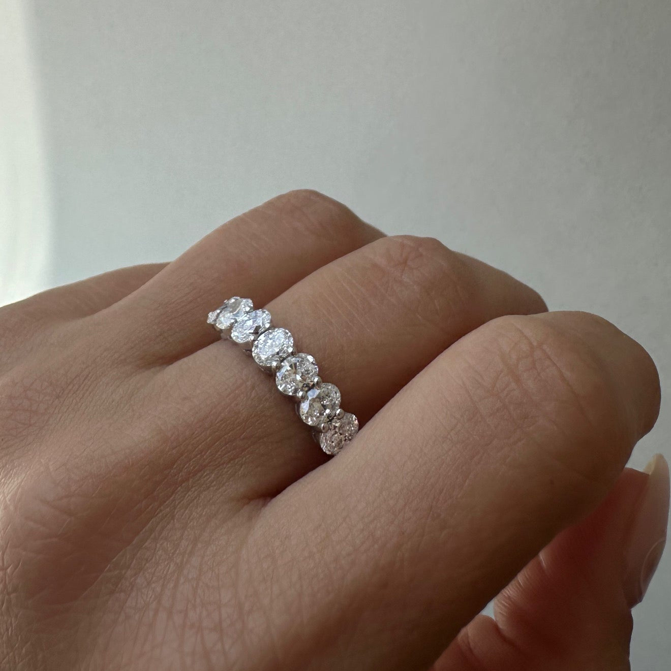 Seven Oval Cut Band | M