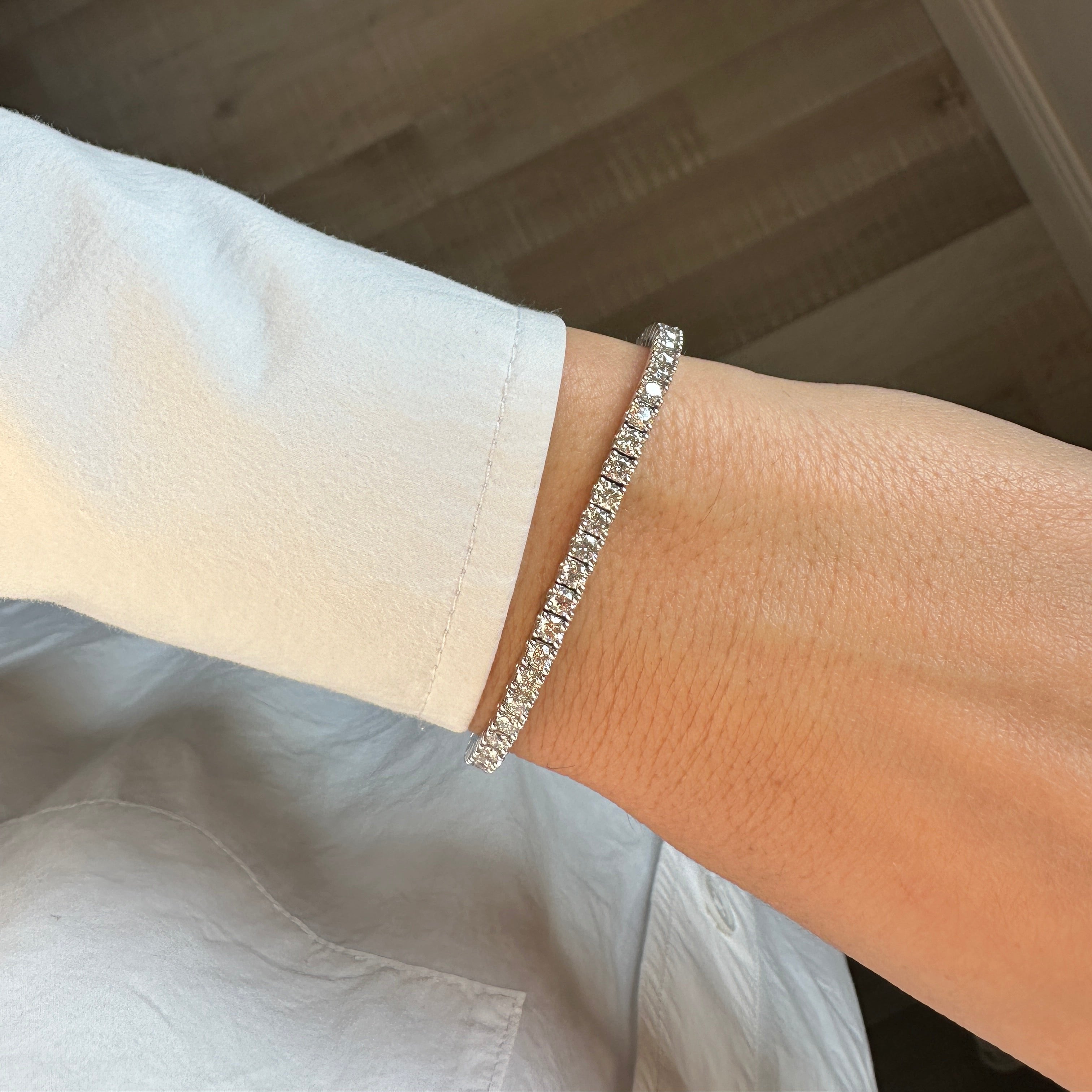 8 Points Tennis Bracelet