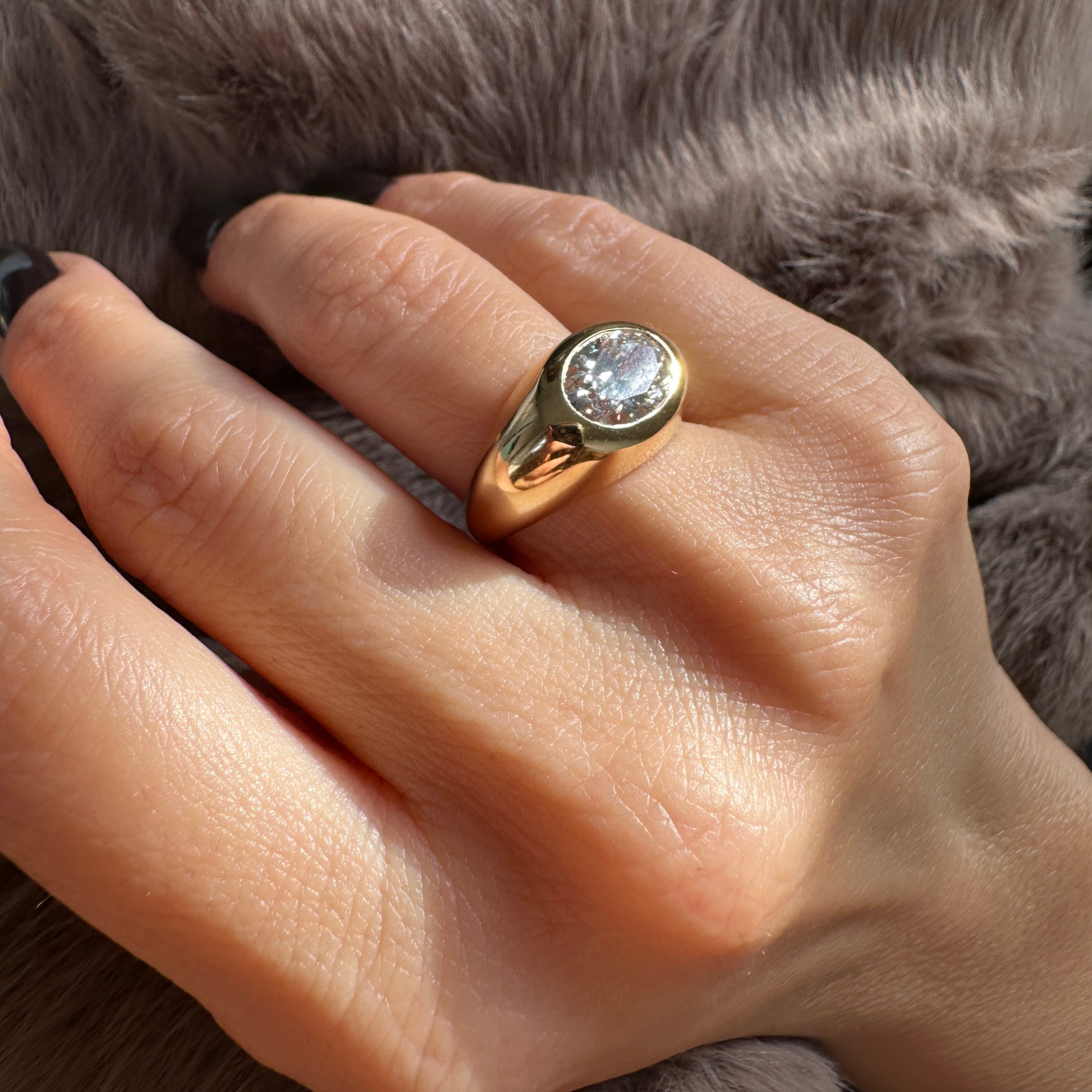 Oval Cloud | 2CT